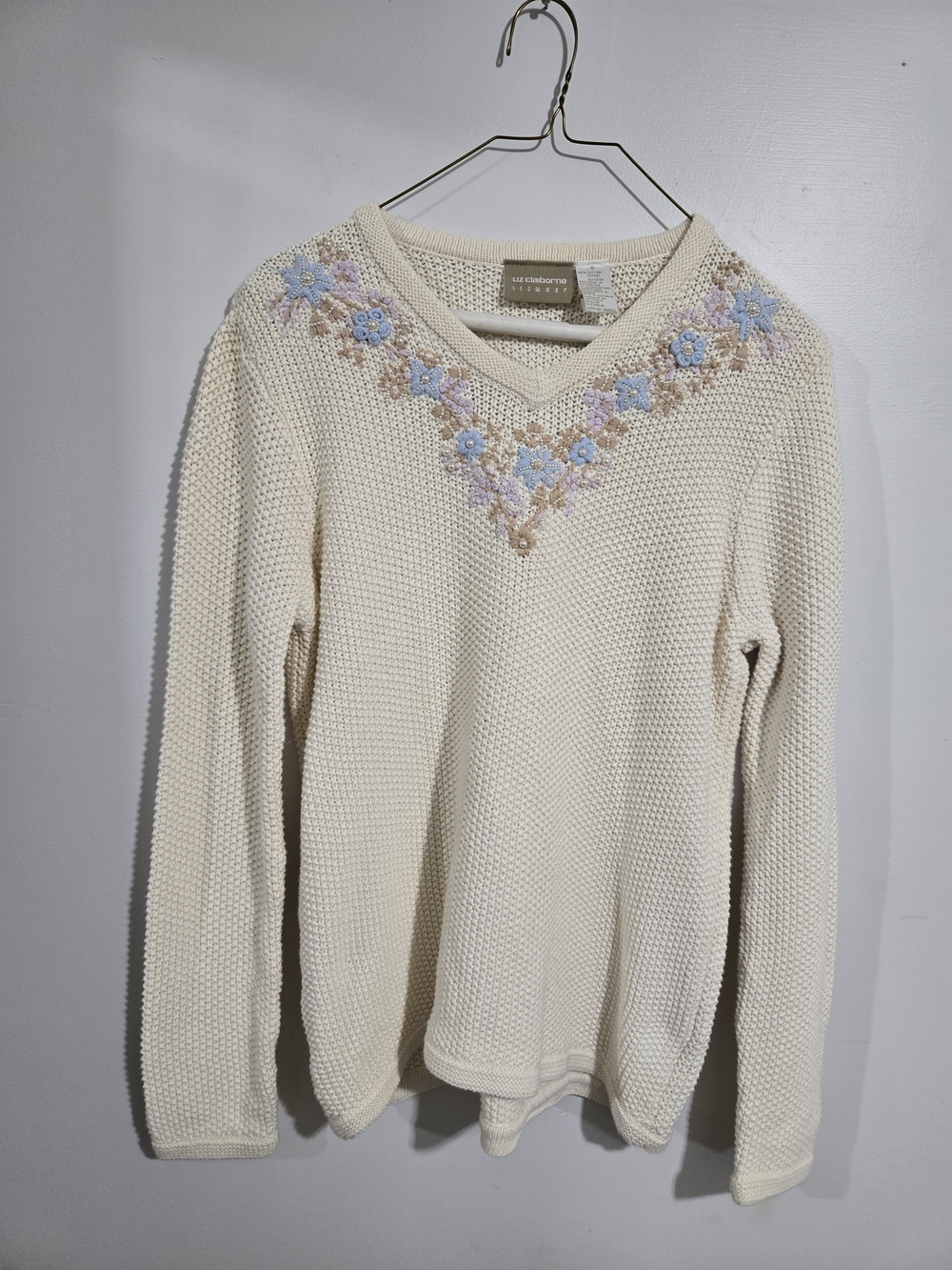 Vintage Liz Claiborne Cream V-Neck Sweater with Blue and Pink Floral Embroidery